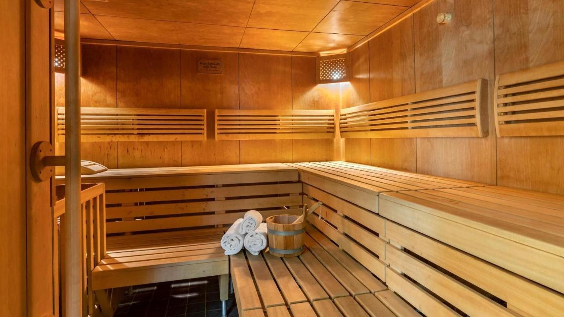Alpine Apartment Schladming Mit Sauna Und Pool Bagian luar foto
